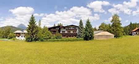 Hotel Menthof Seefeld in Tirol Eksteriør billede